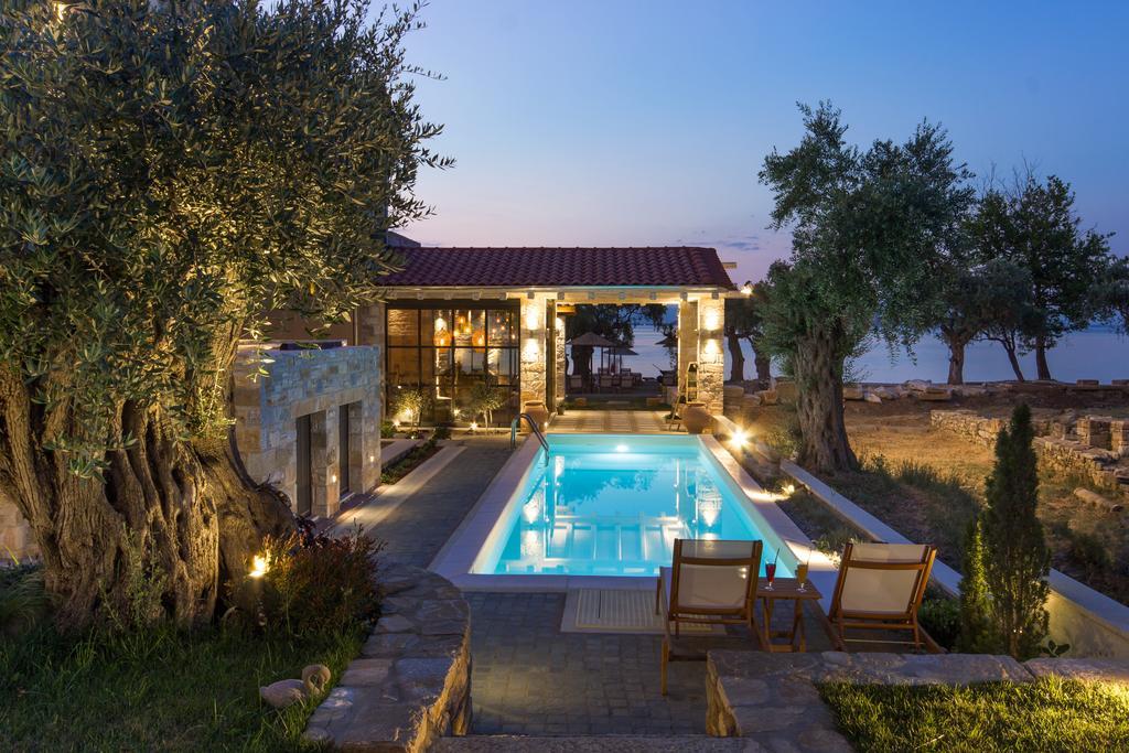 By The Sea Luxury Suites Limenas  Exterior photo
